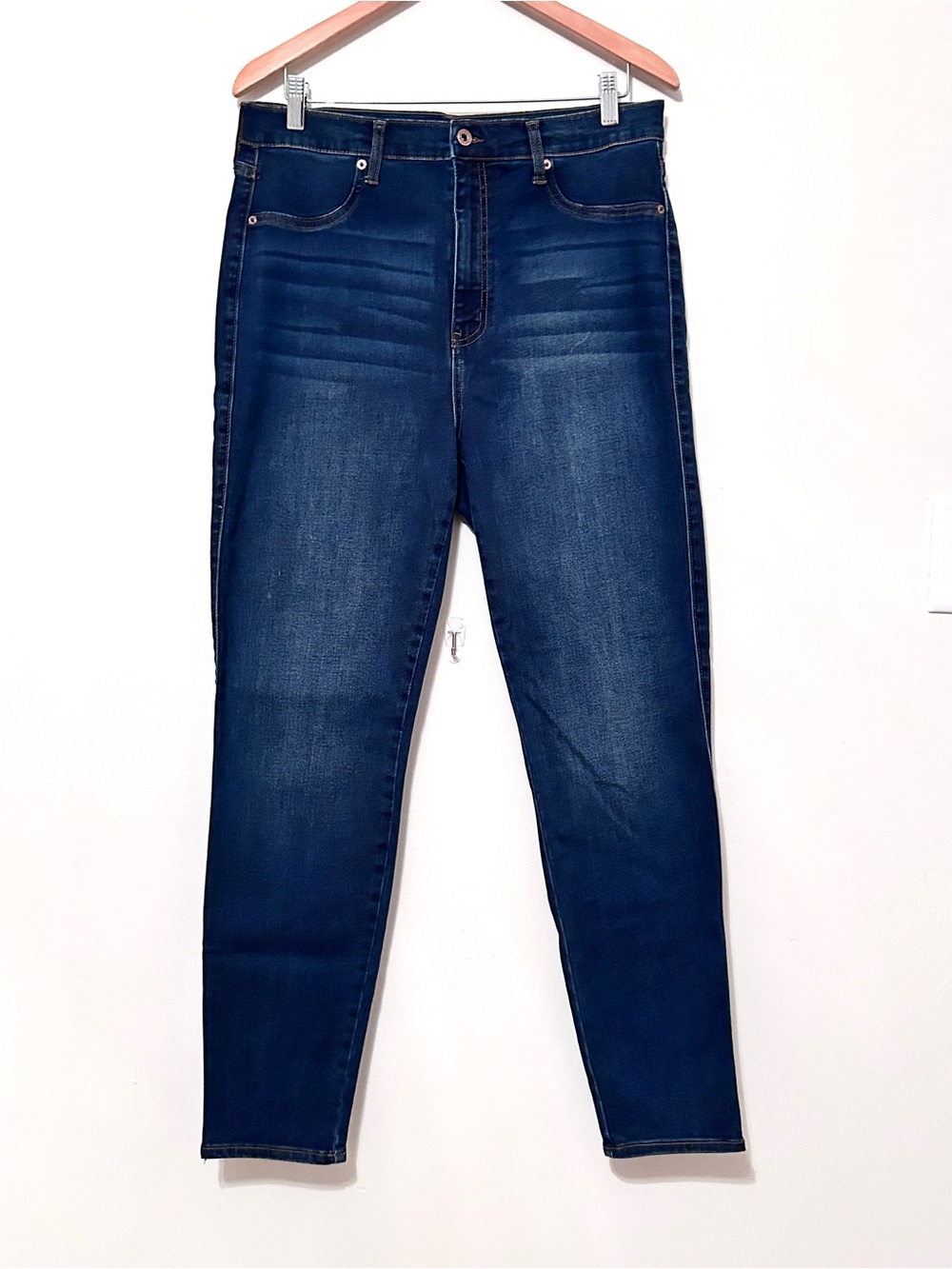 Celebrity Pink Free Spirit High-Rise Dark Blue Skinny Jeans, Size 15/32,NWOT’s